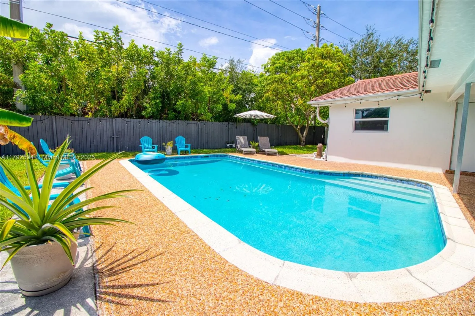 107 Winged Foot Ln