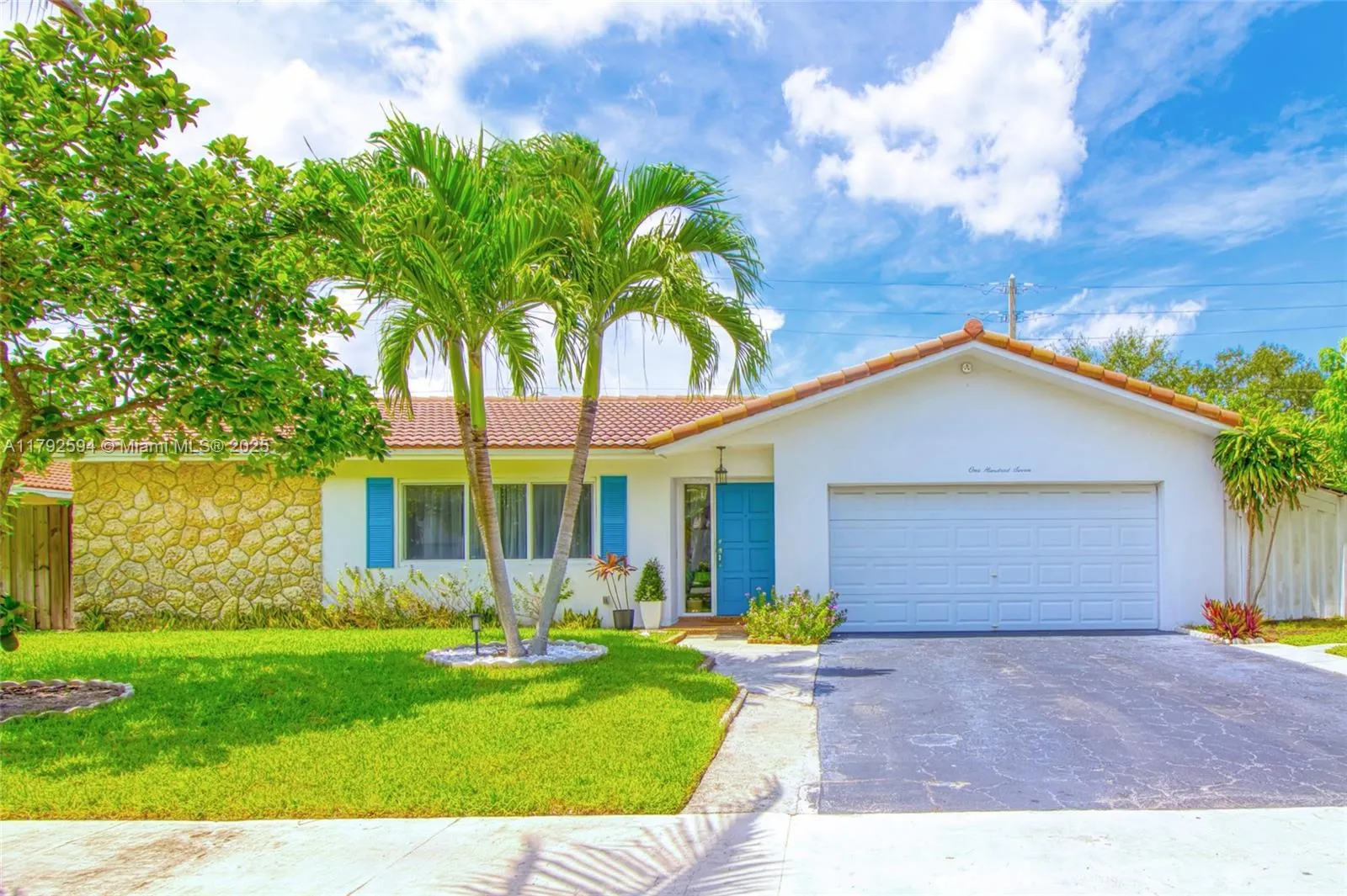 107 Winged Foot Ln