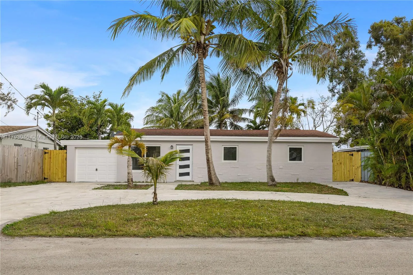 4157 SW 49th Ct