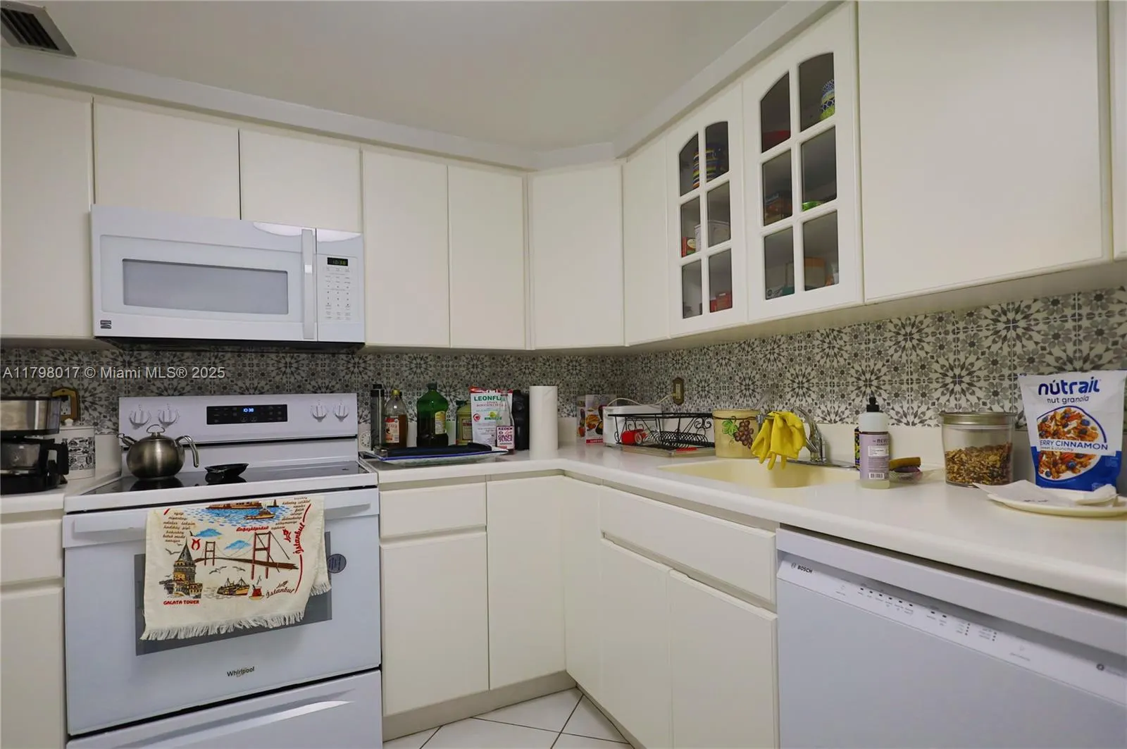9225 Collins Ave, #PH-C