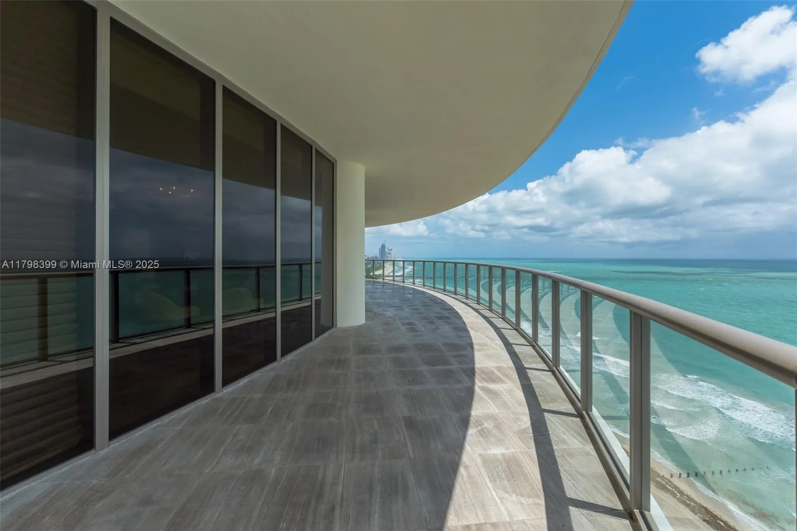 9703 Collins Ave #2100