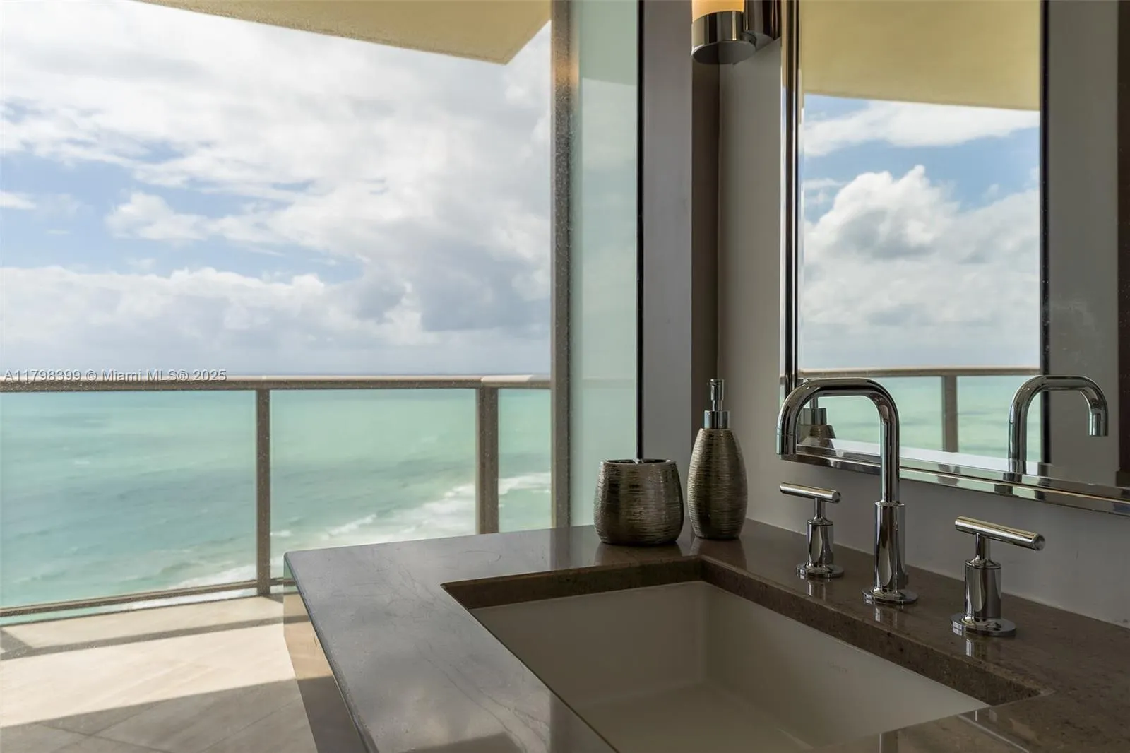 9703 Collins Ave #2100