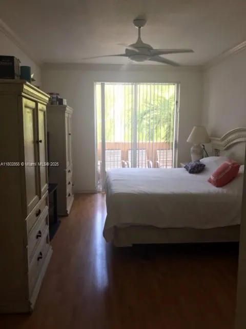 9172 Collins Ave, #12