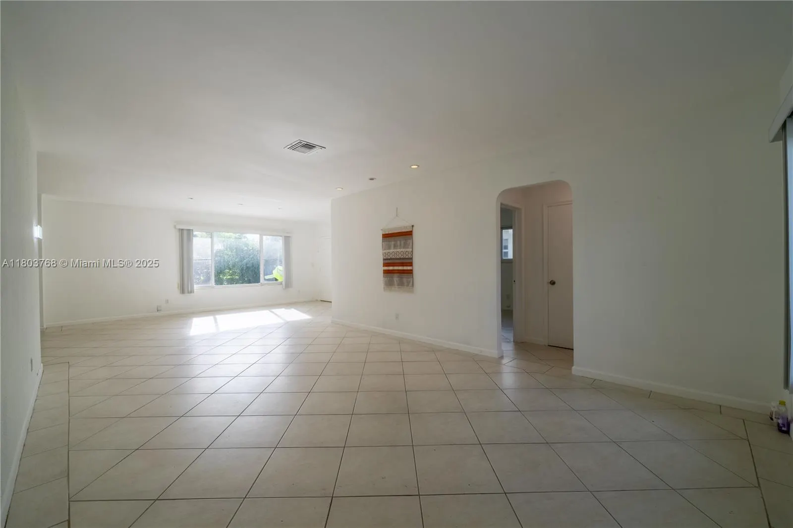 8851 Byron ave