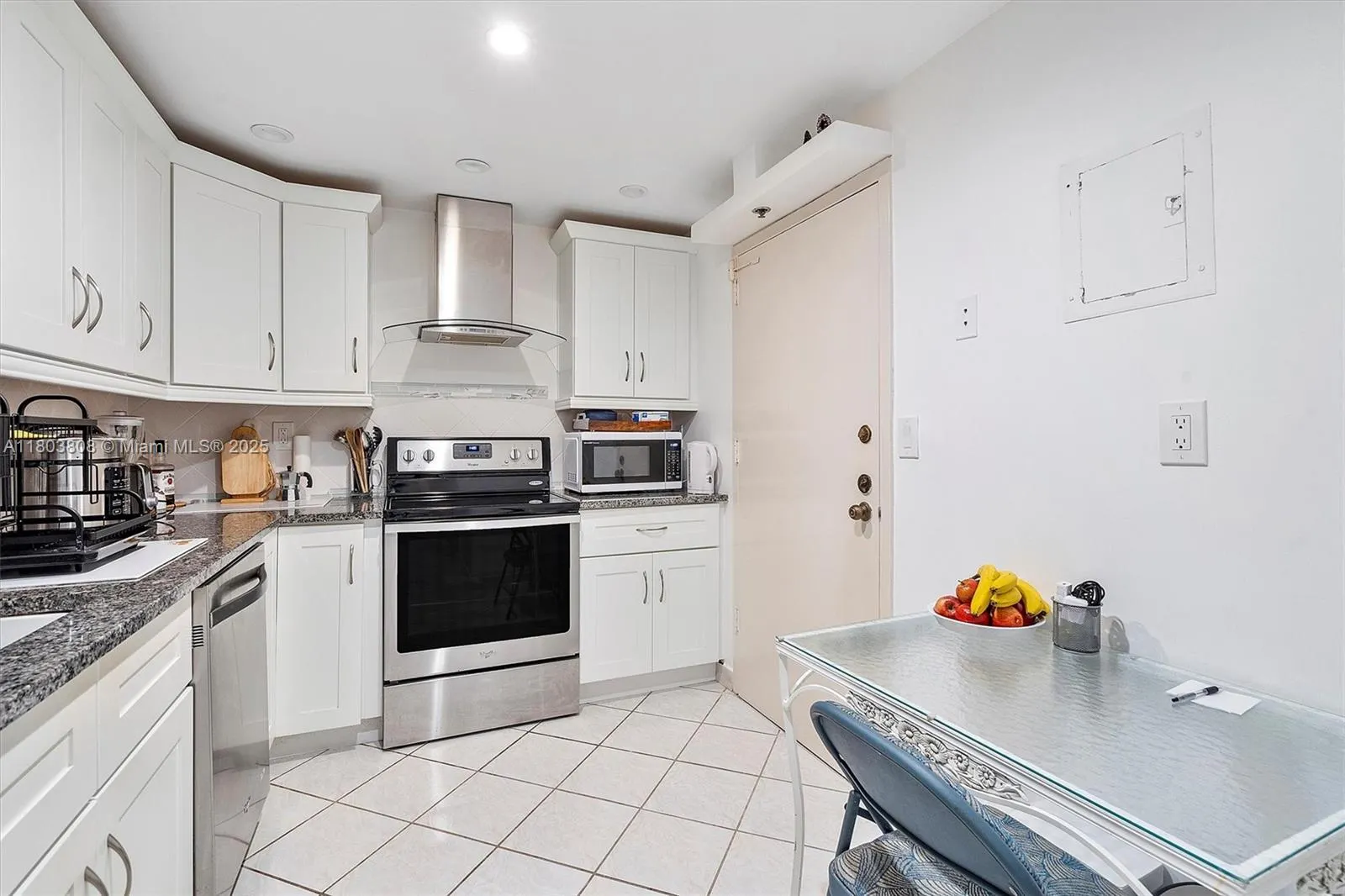 9511 Collins Ave, #1002