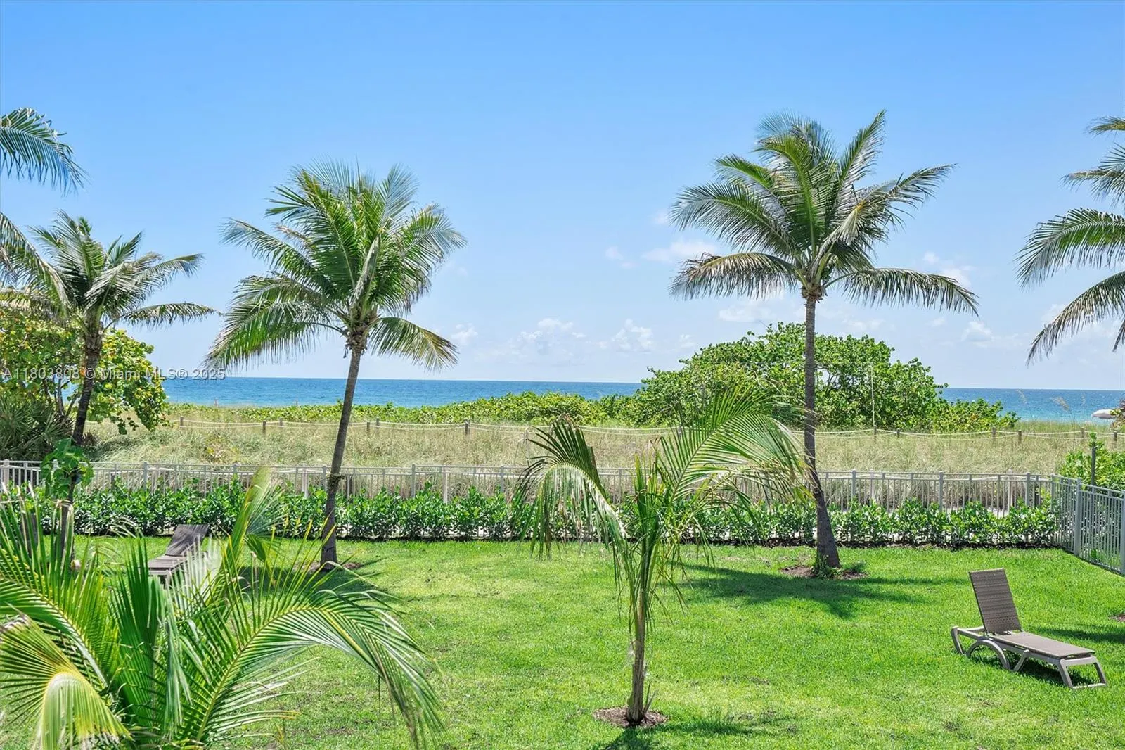 9511 Collins Ave, #1002