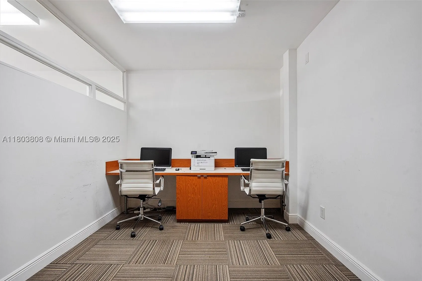 9511 Collins Ave #1002