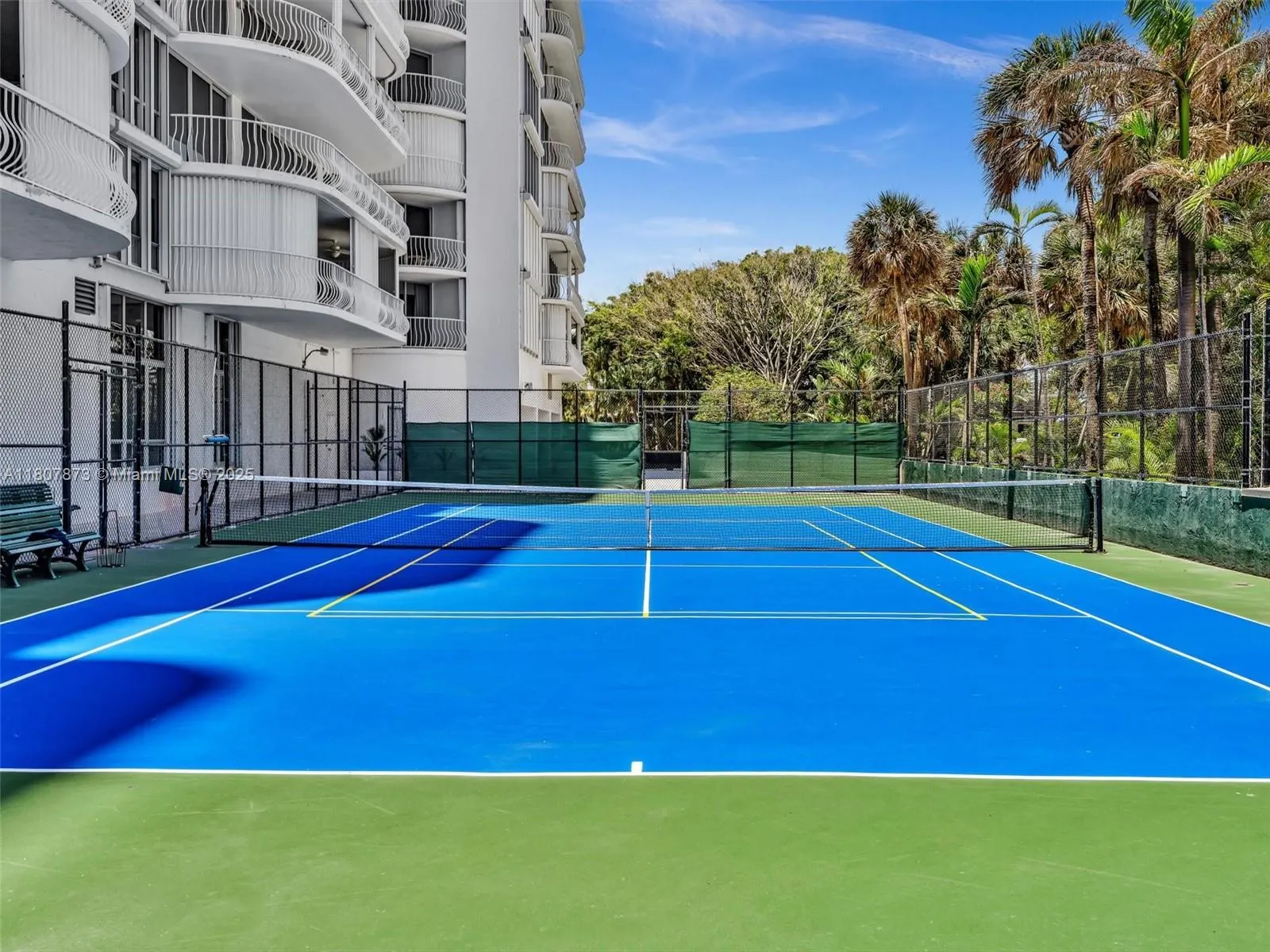 10155 Collins Ave, #408