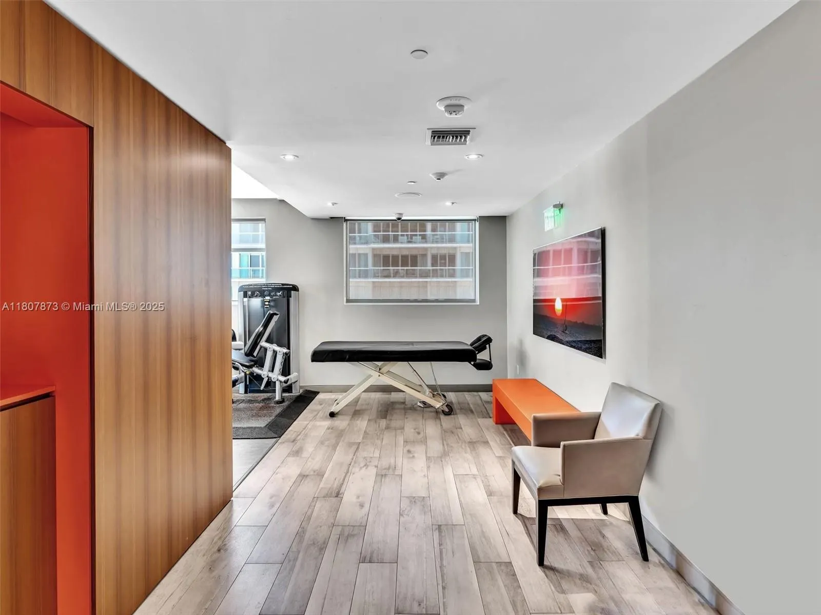 10155 Collins Ave, #408