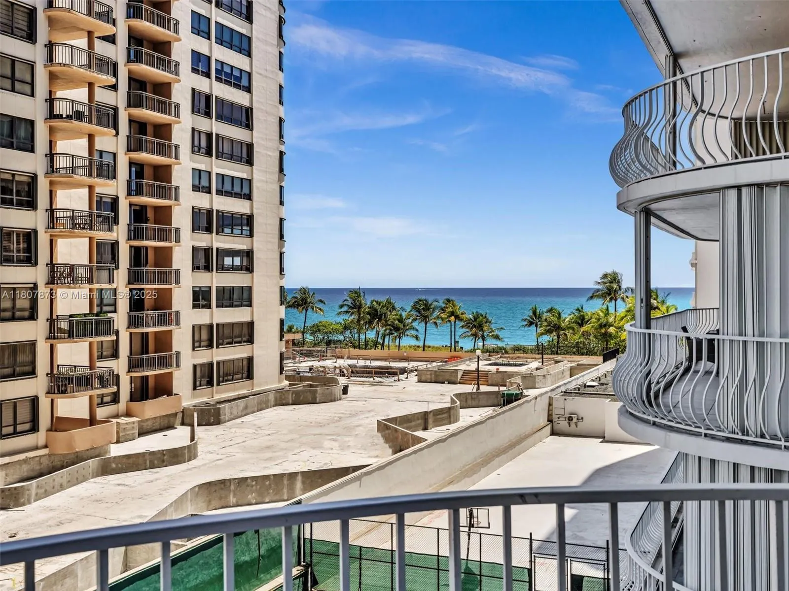 10155 Collins Ave, #408