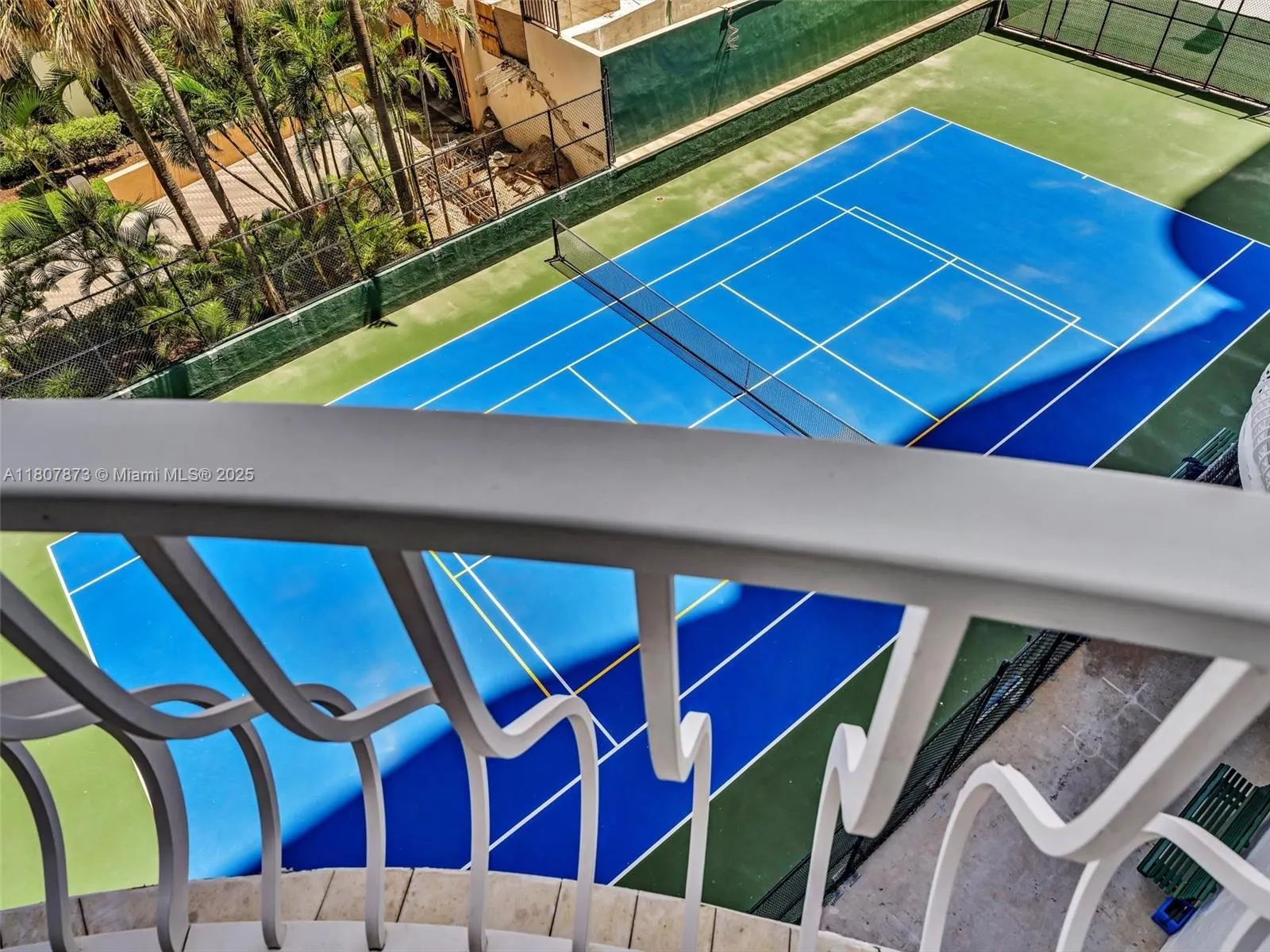 10155 Collins Ave, #408
