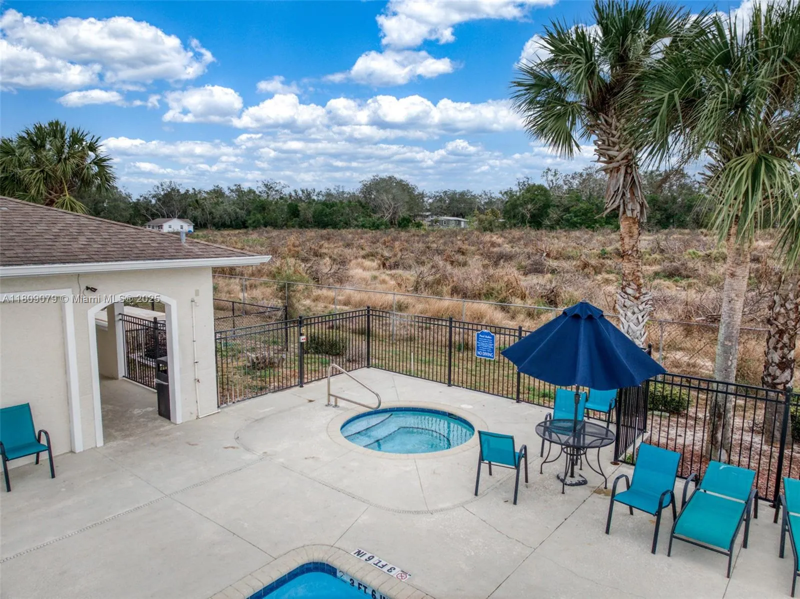 703 Salamanca Ct
