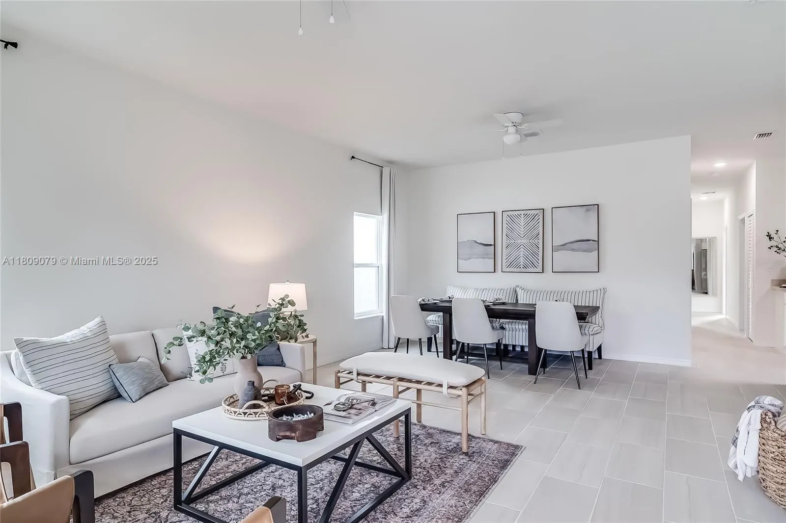 703 Salamanca Ct