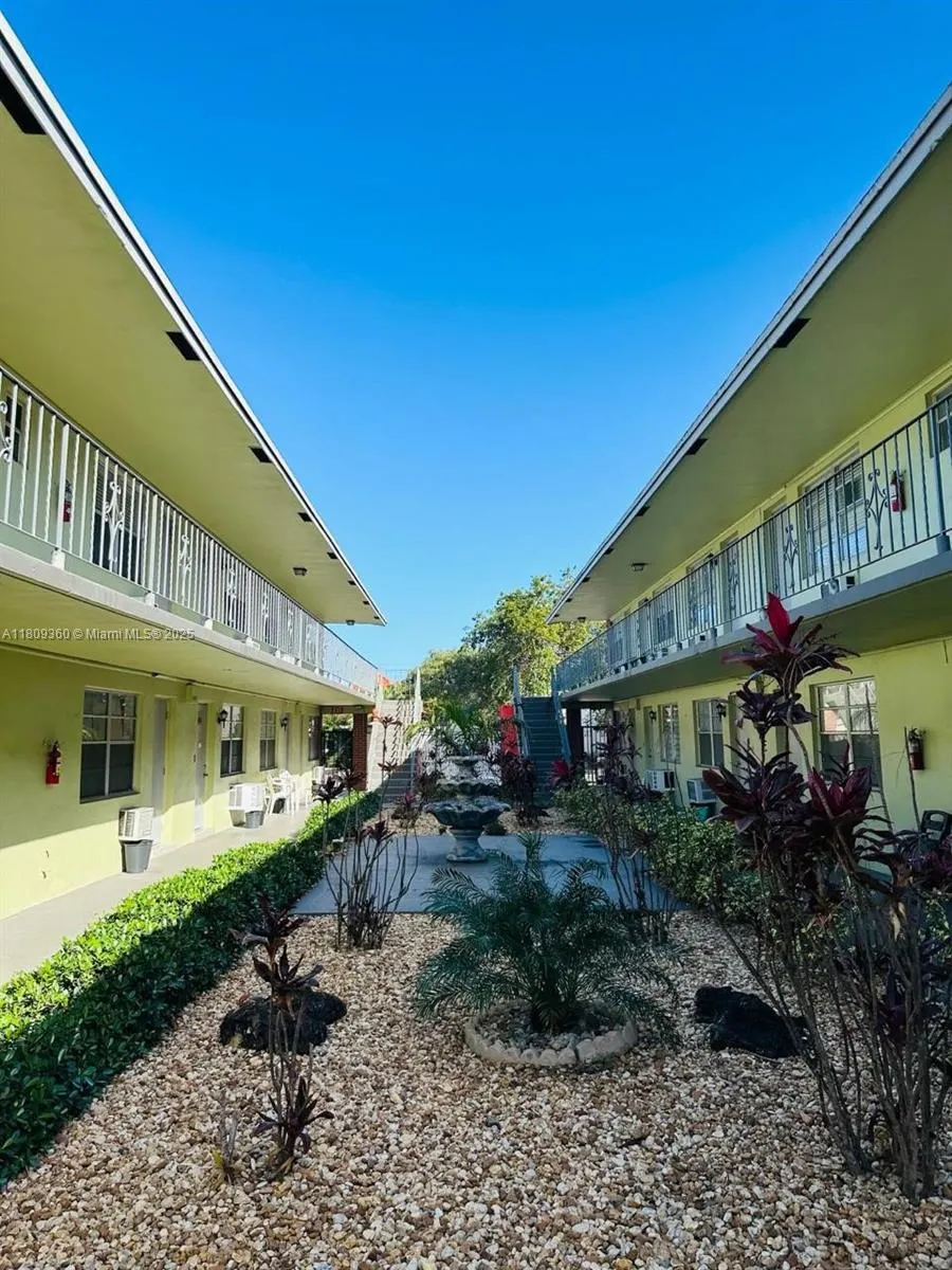 17 NE 2nd Ave, #108