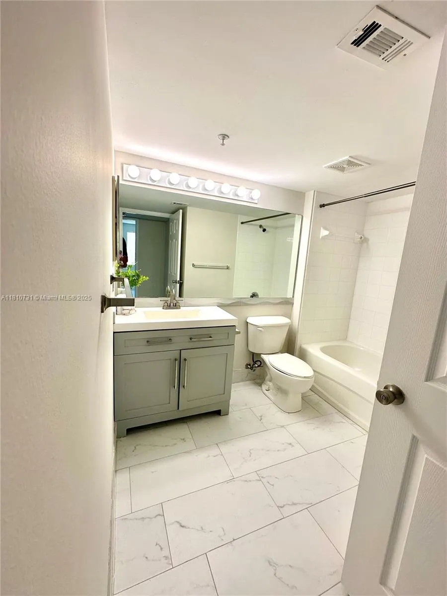 1875 Florida Club Dr, #7112