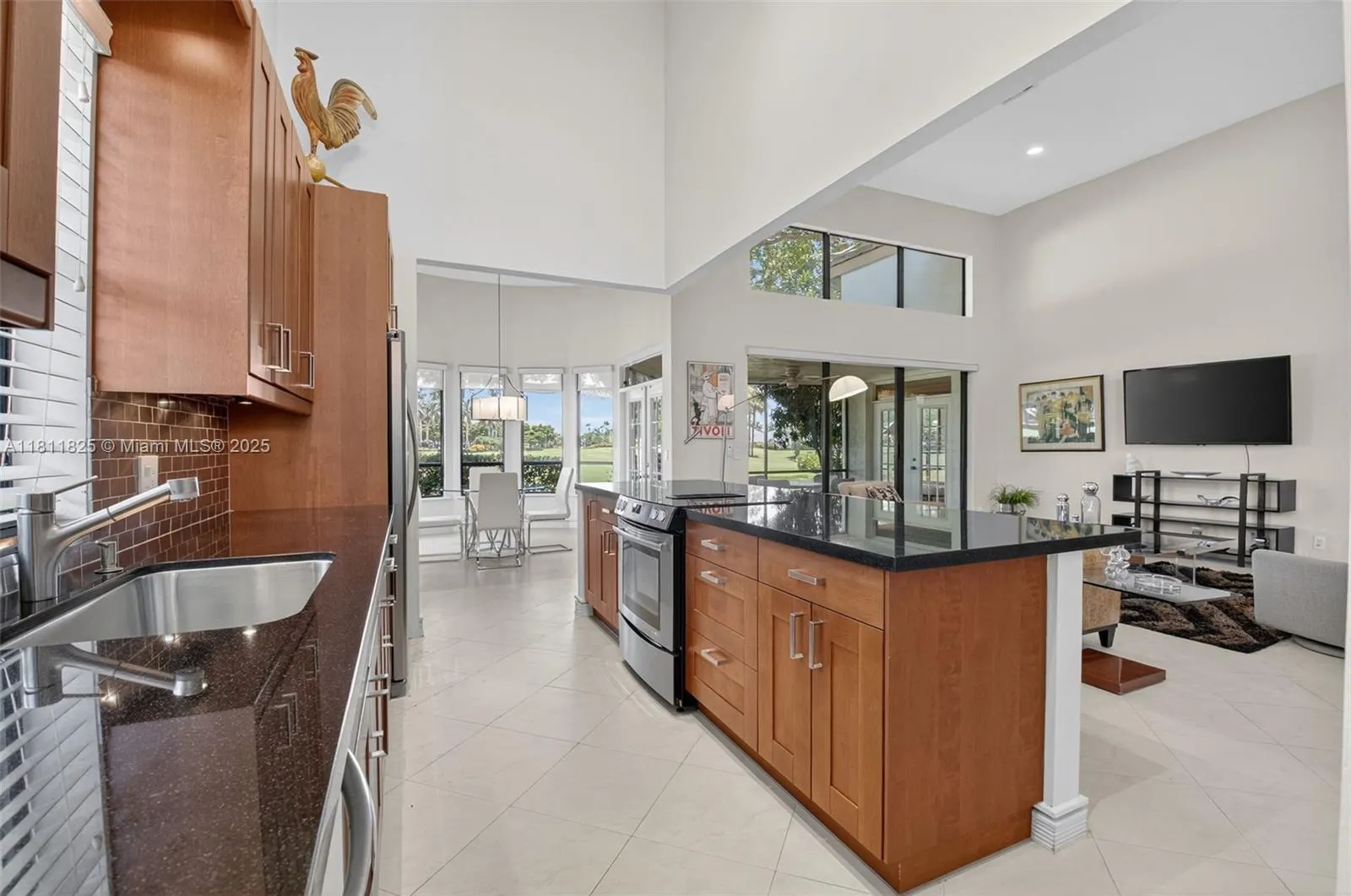 10160 Spyglass