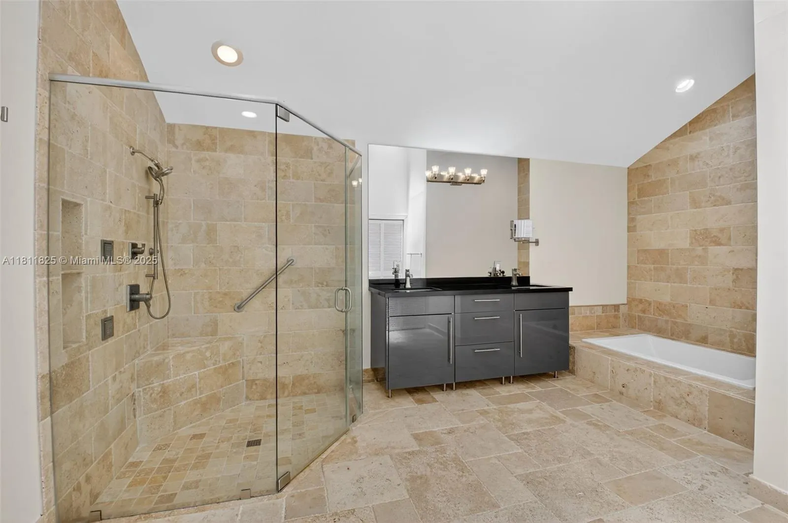10160 Spyglass