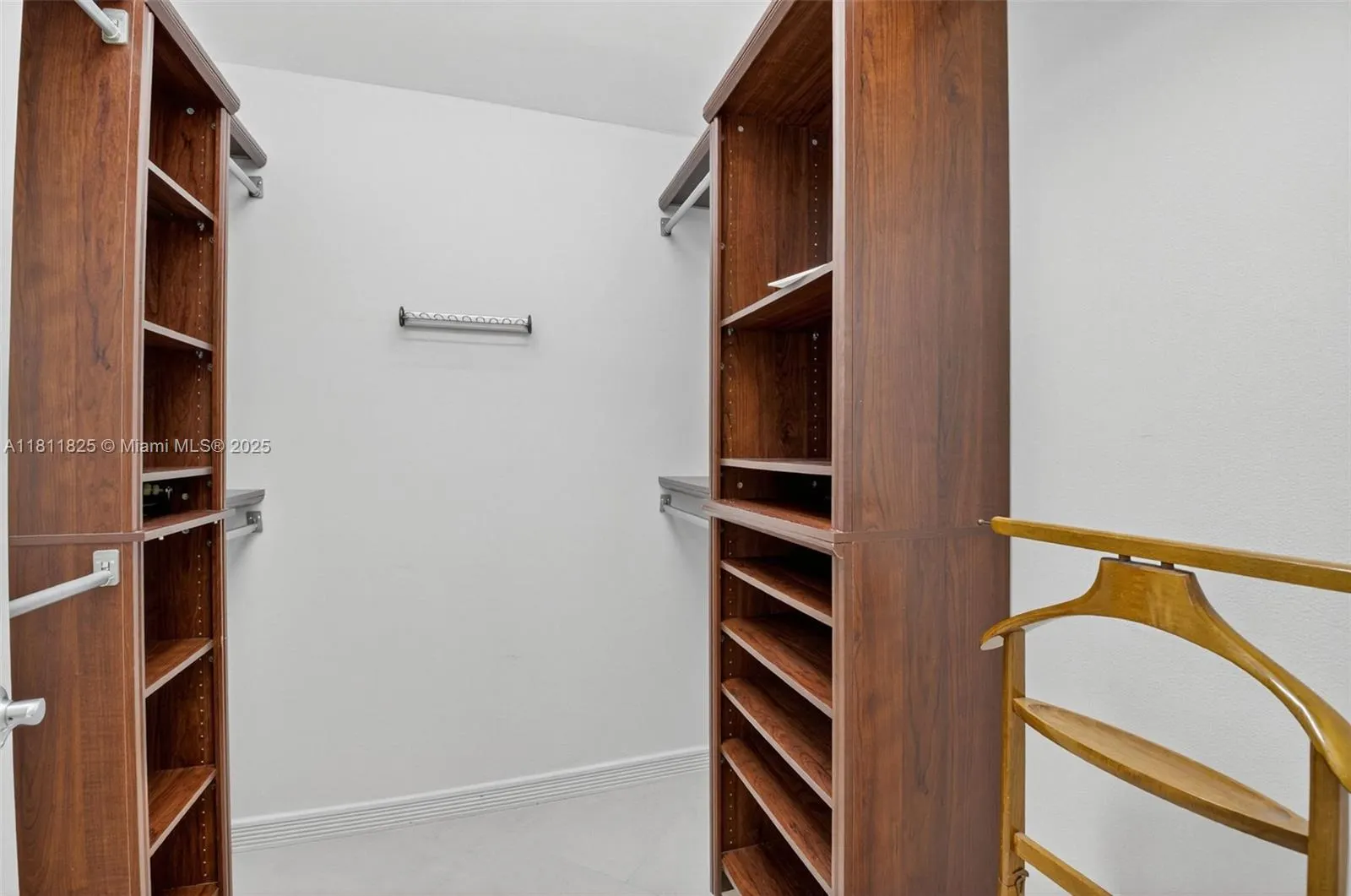 10160 Spyglass