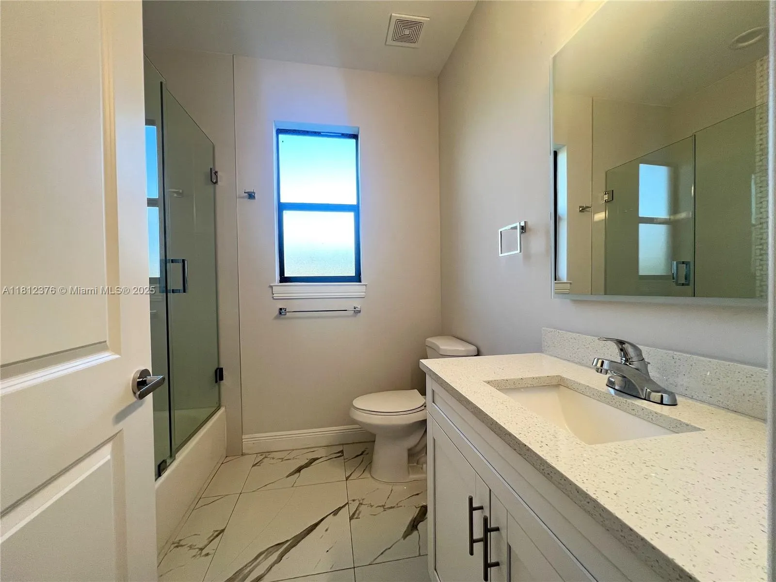 3724 56 AVE NE, #1