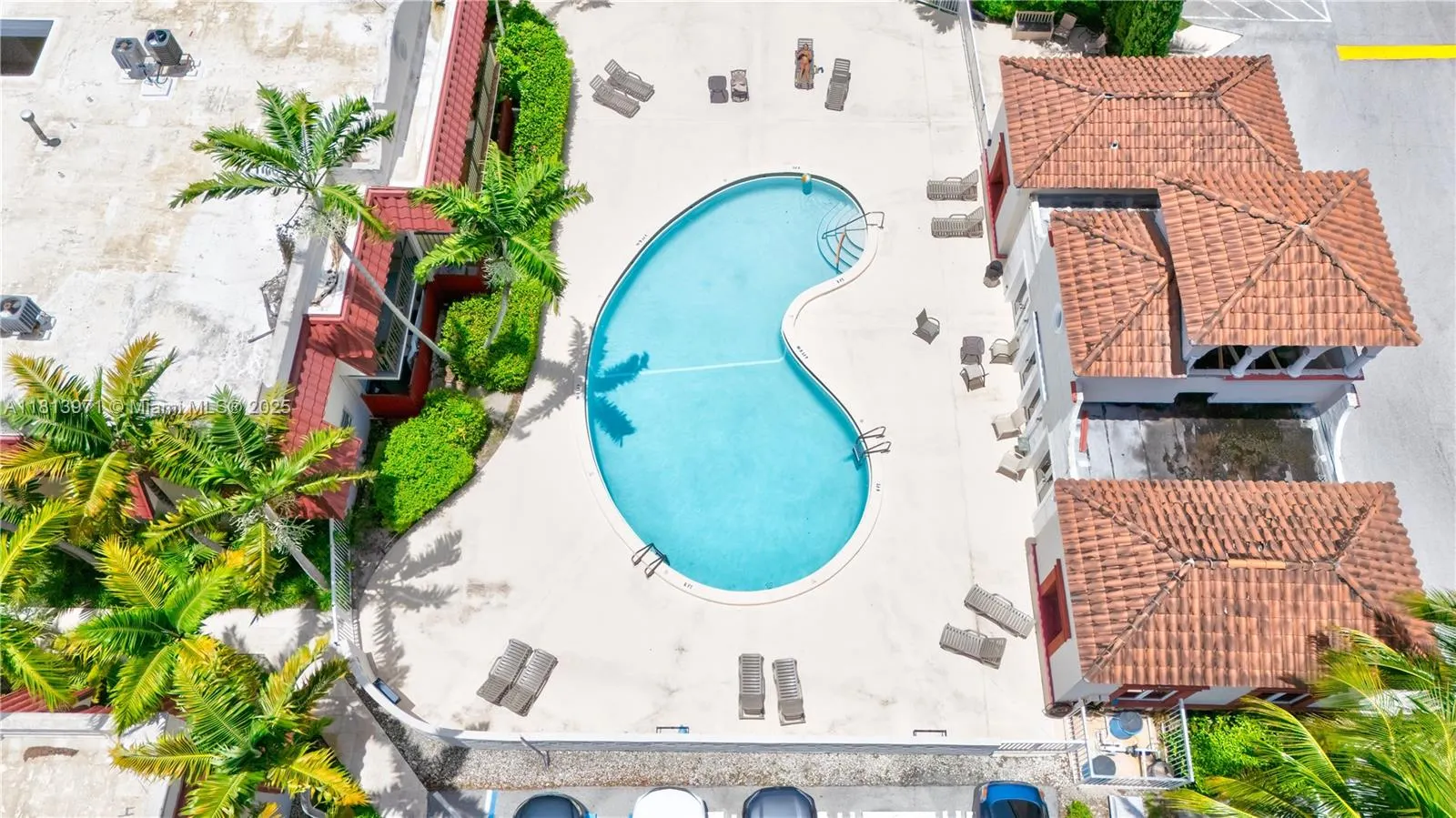 6711 N Kendall Dr, #505