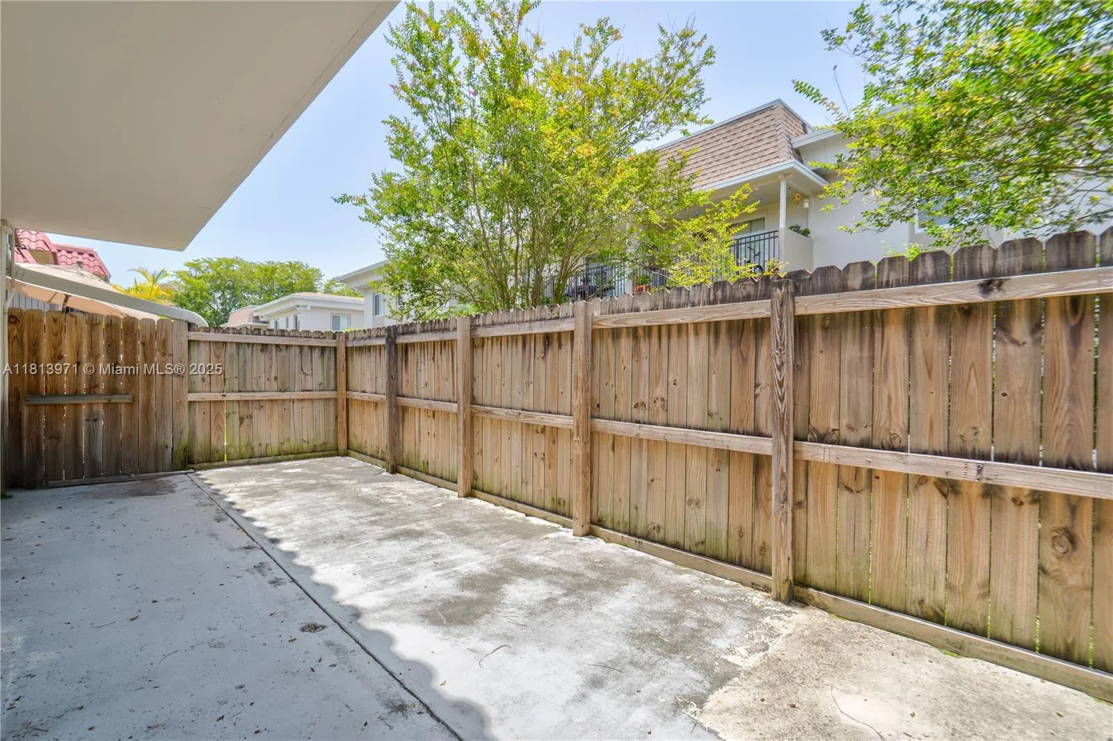 6711 N Kendall Dr, #505