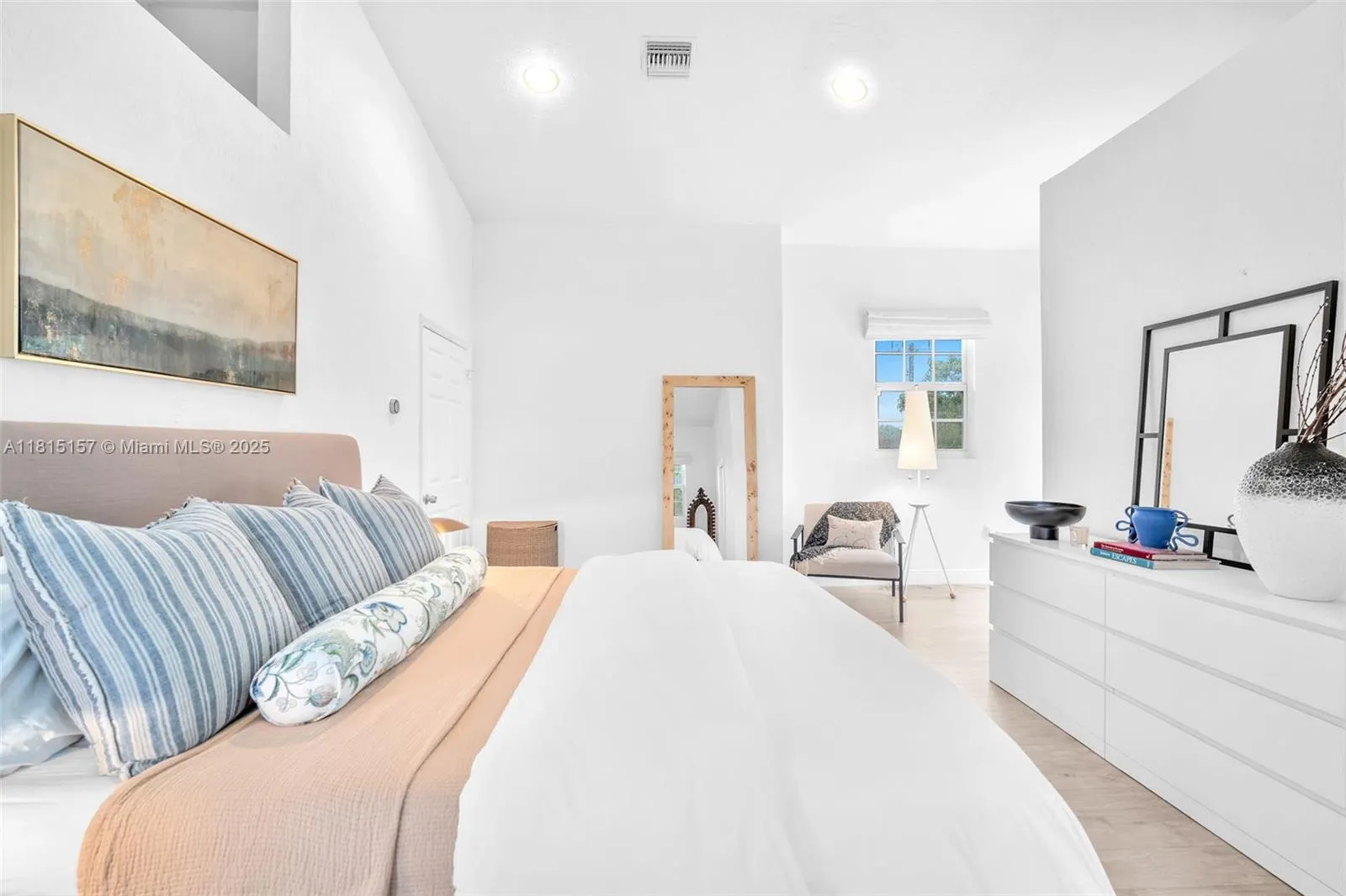 343 NW 23rd St
