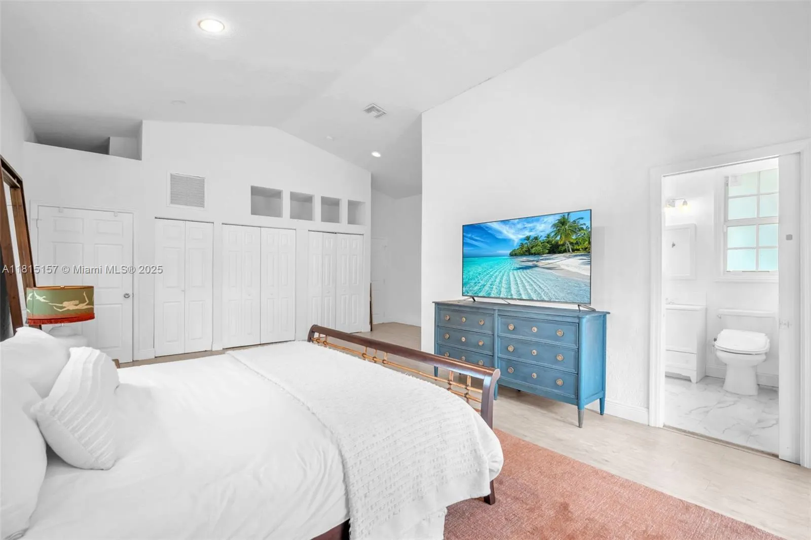 343 NW 23rd St