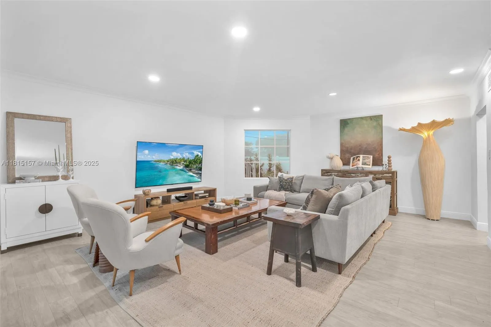 343 NW 23rd St