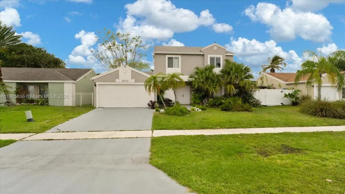 18701 Shauna Manor Dr