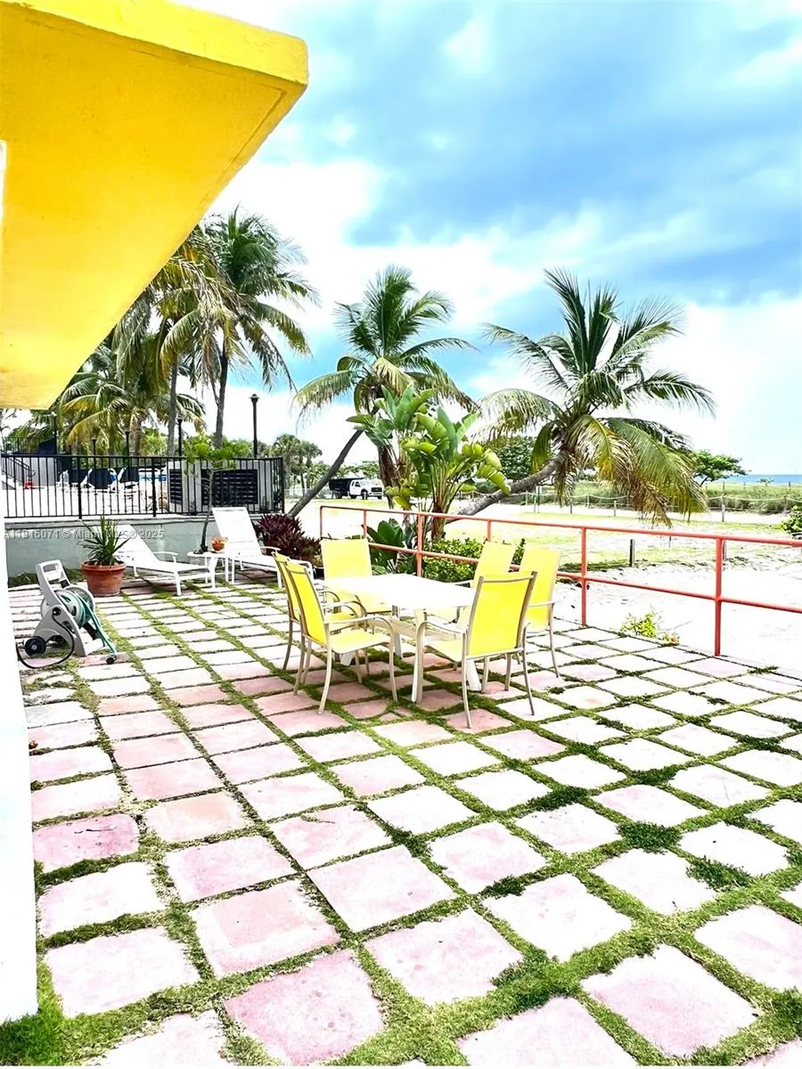 9241 Collins Ave, #5