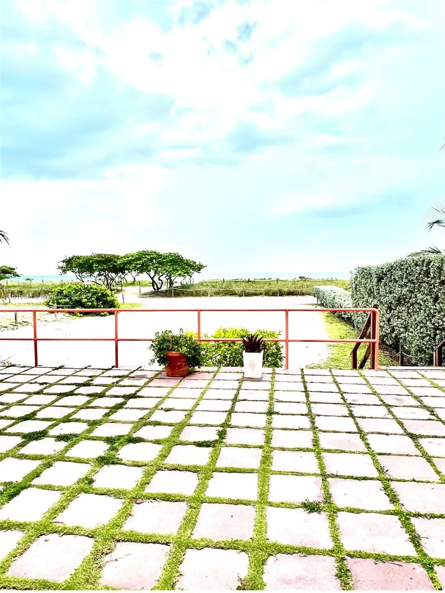 9241 Collins Ave, #5