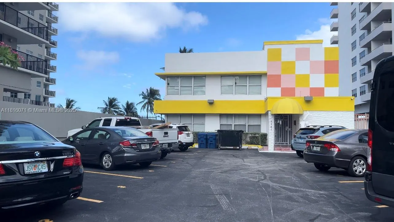9241 Collins Ave, #5