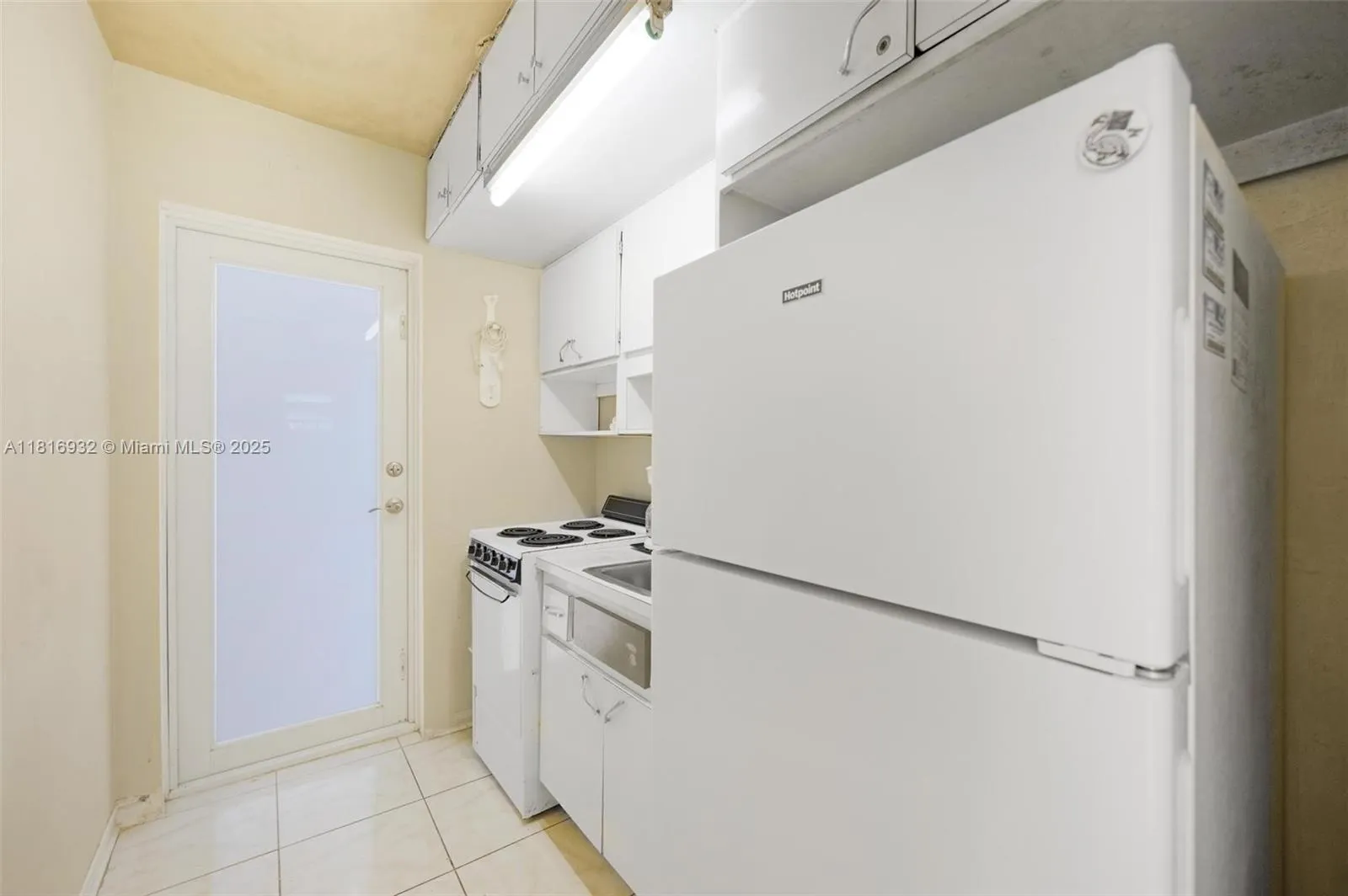 9920 Collins Ave, #2
