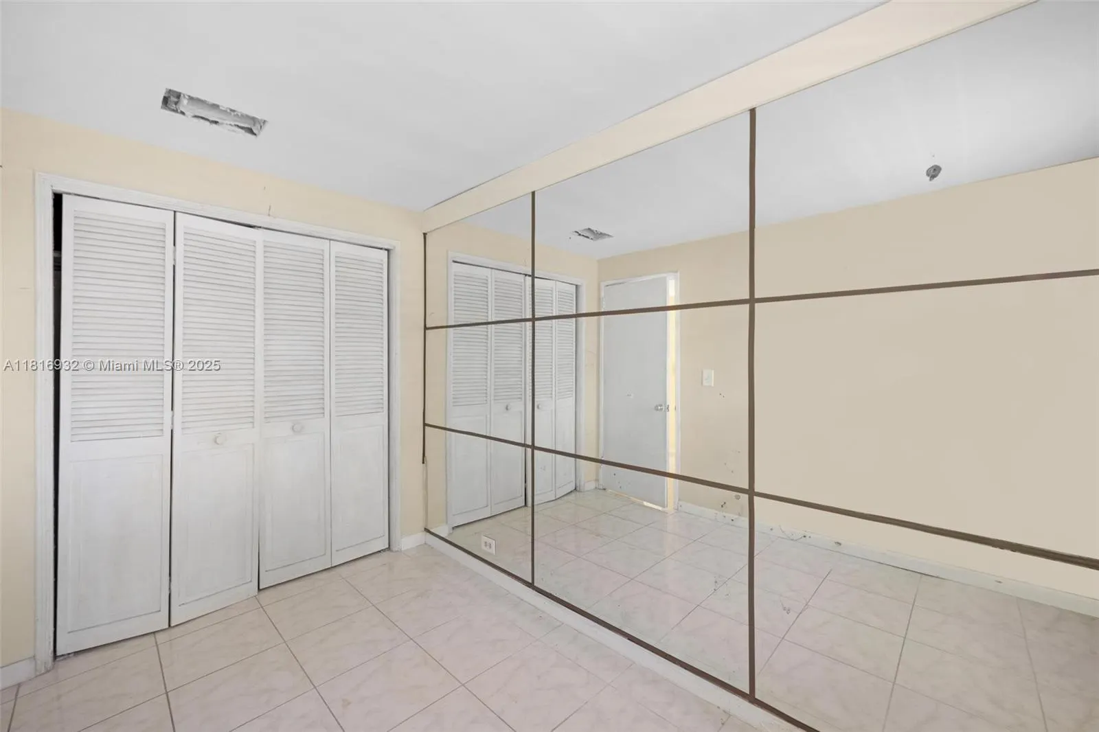 9920 Collins Ave, #2