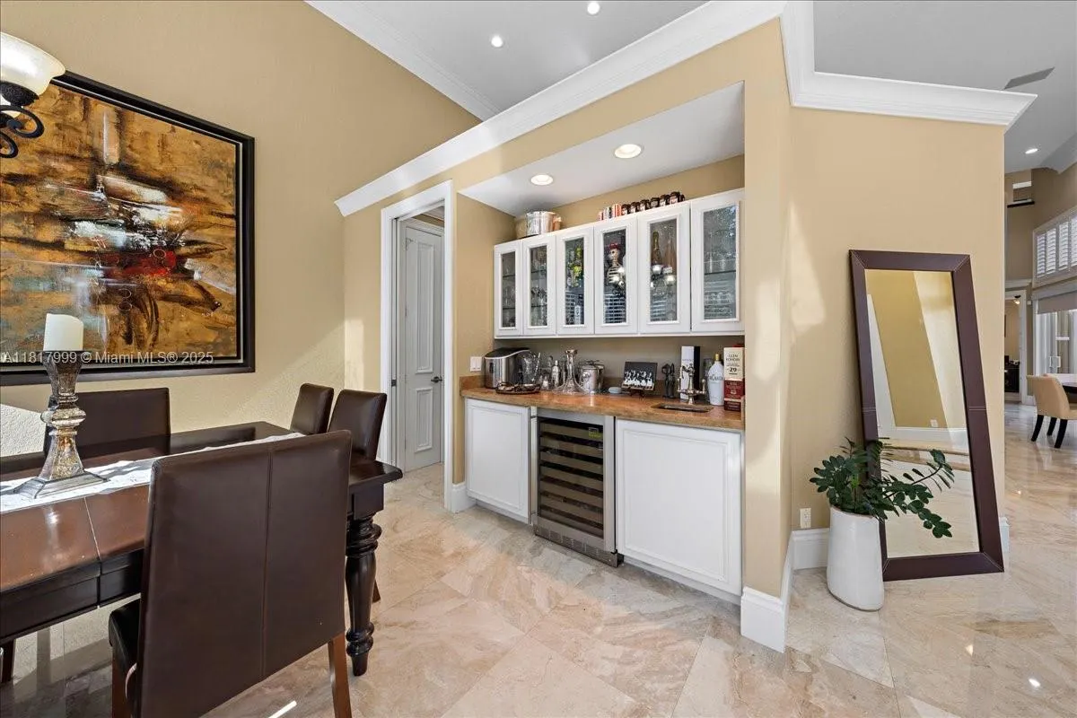 3212 NW 64th St