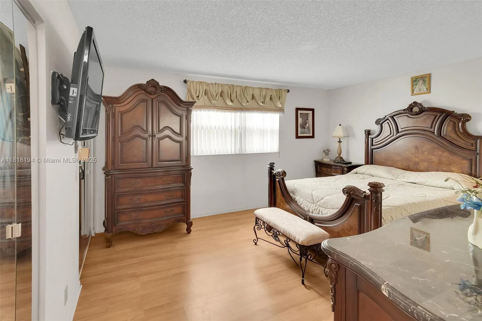 424 SE 10th St, #402