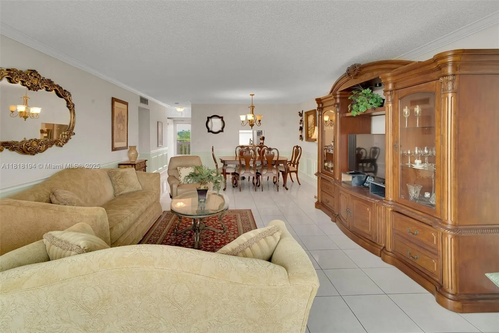 424 SE 10th St, #402
