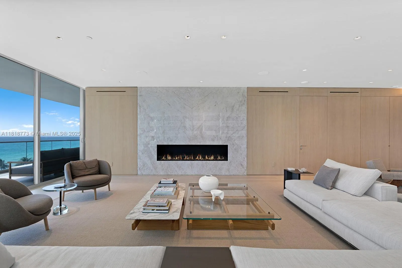 10203 Collins Ave, #701