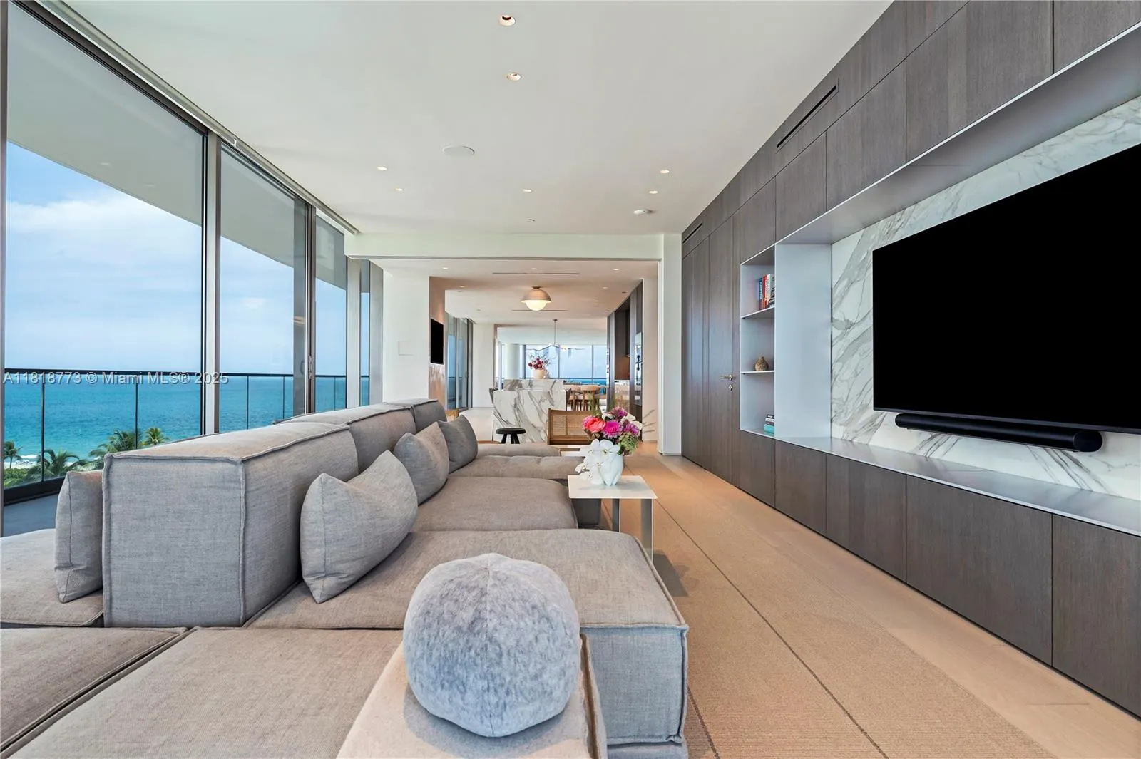 10203 Collins Ave, #701
