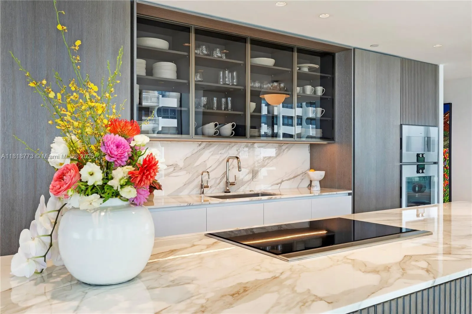 10203 Collins Ave, #701