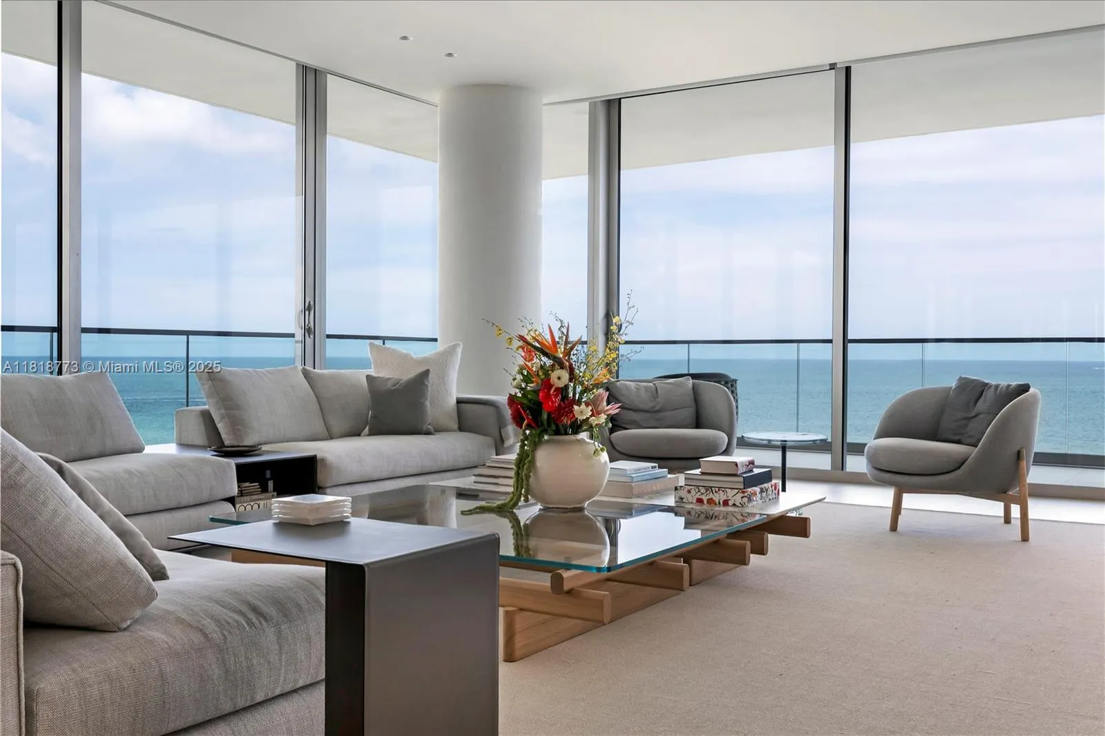 10203 Collins Ave, #701