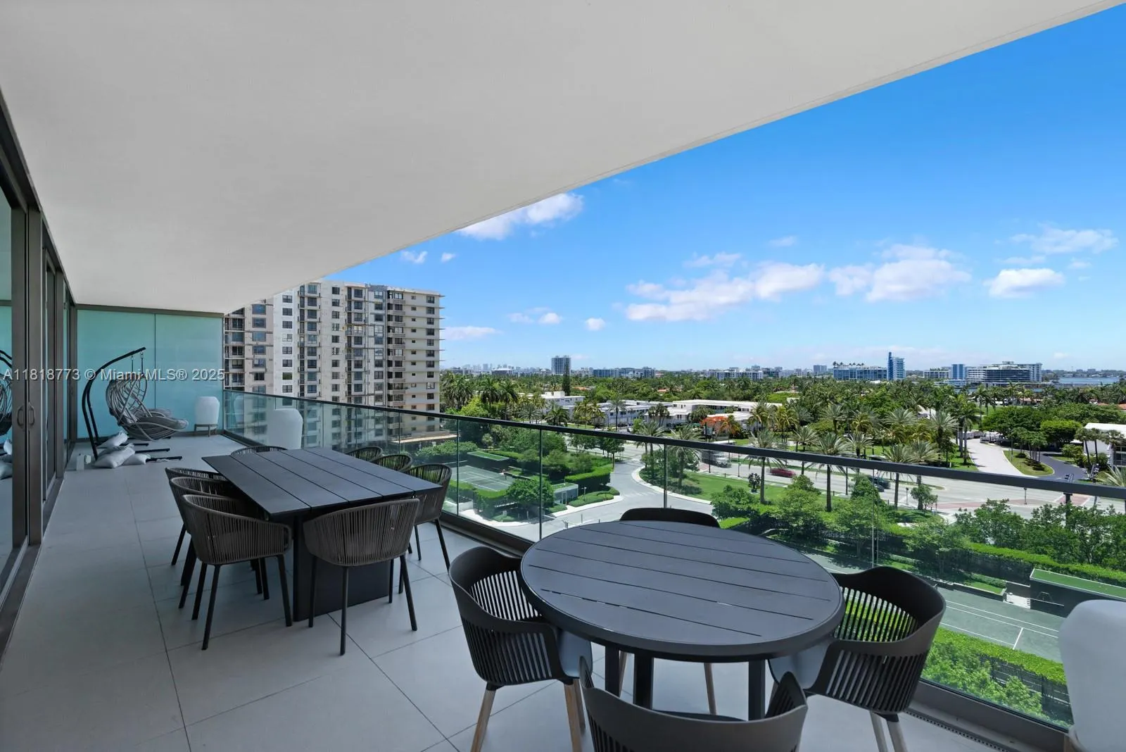 10203 Collins Ave, #701