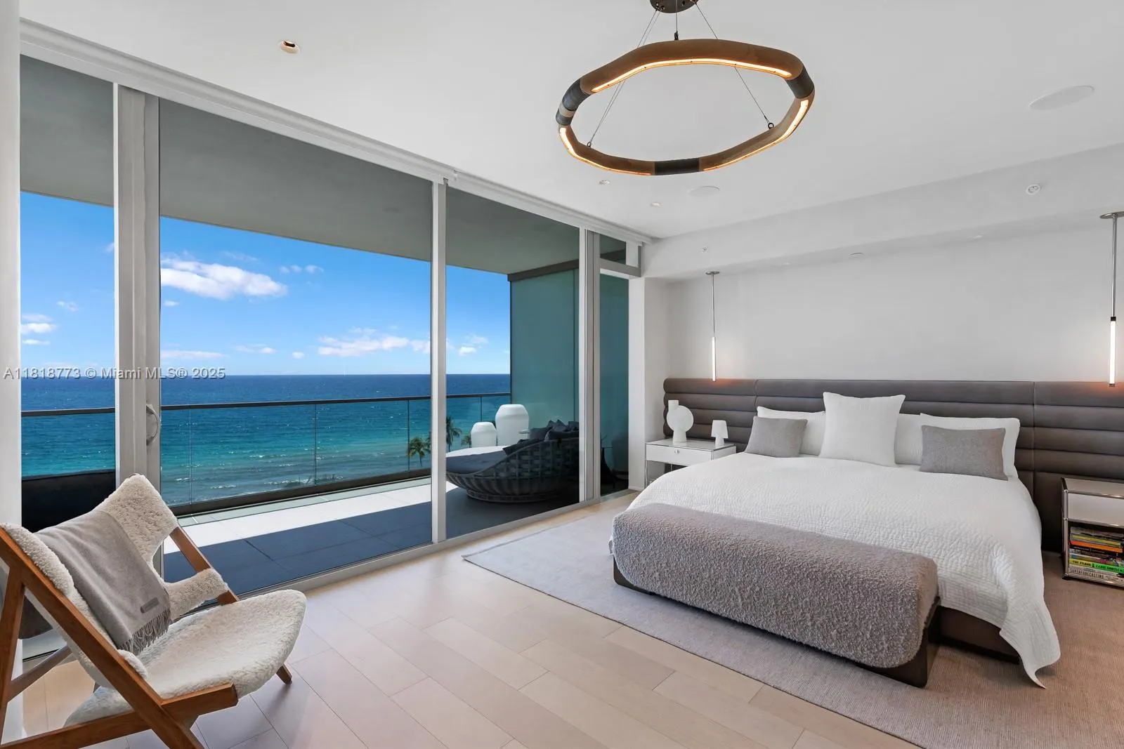 10203 Collins Ave, #701