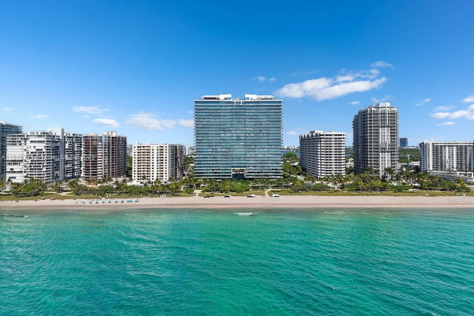 10203 Collins Ave, #701