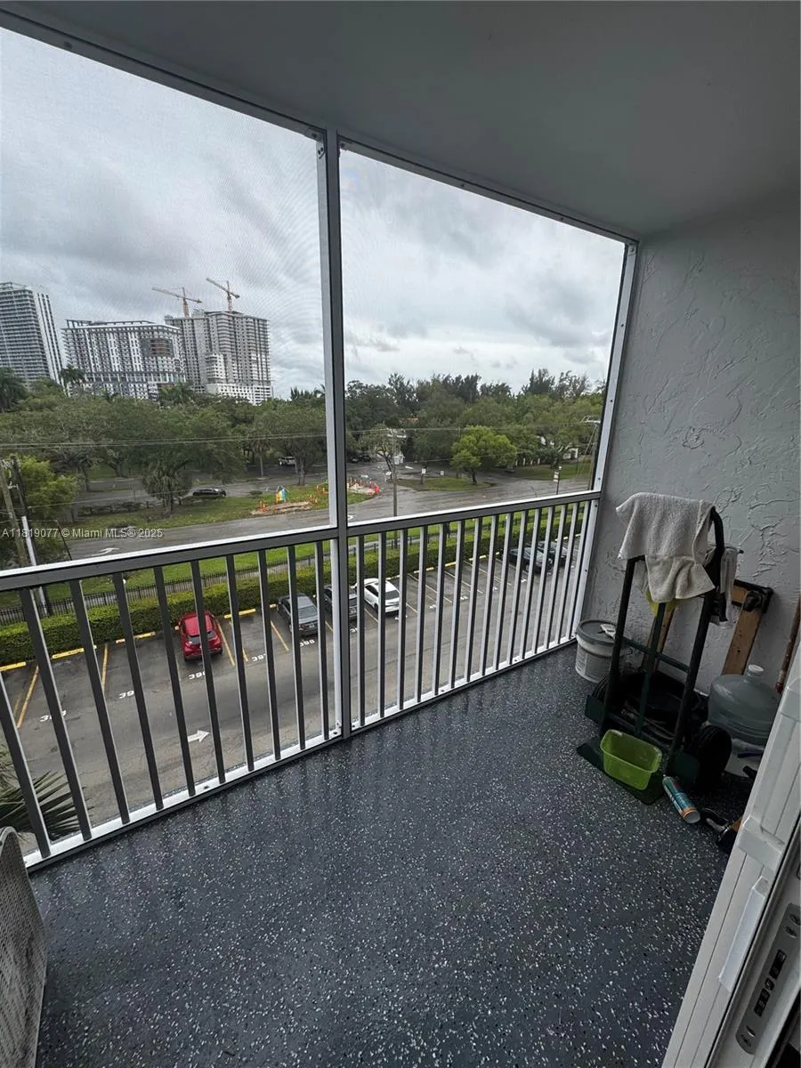 16851 NE 23rd Ave, #A516