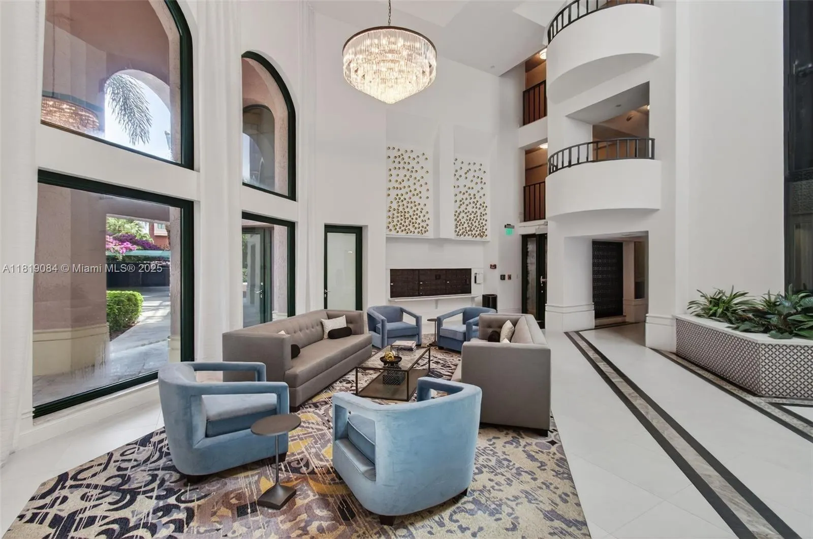 140 SE 5th Ave, #438