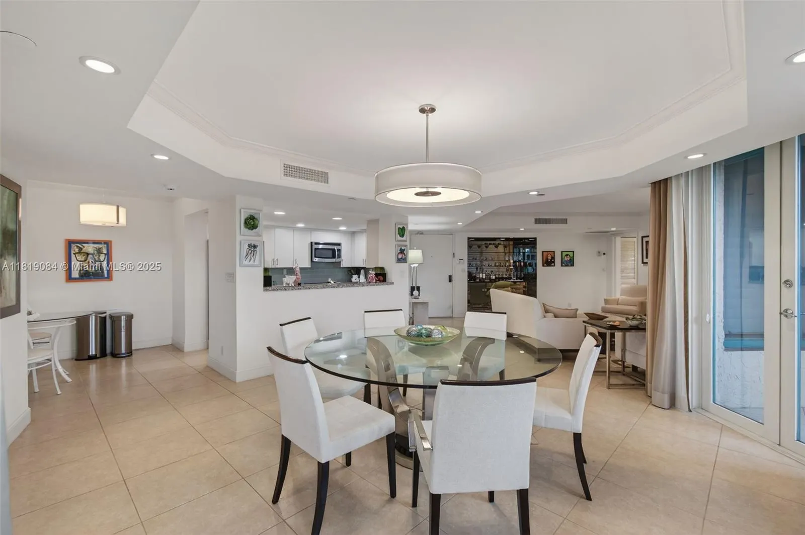 140 SE 5th Ave, #438