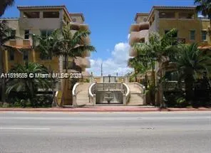 8888 Collins Ave, #318