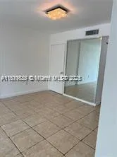 8888 Collins Ave, #318