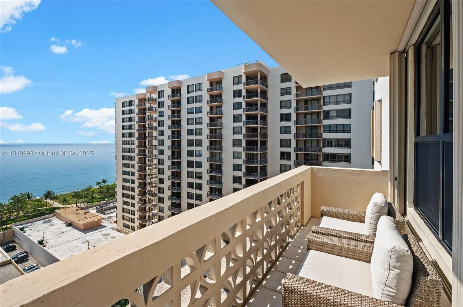 10185 Collins Ave, #1508